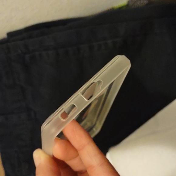 Samsung Galaxy S21 phone case - Picture 4 of 8